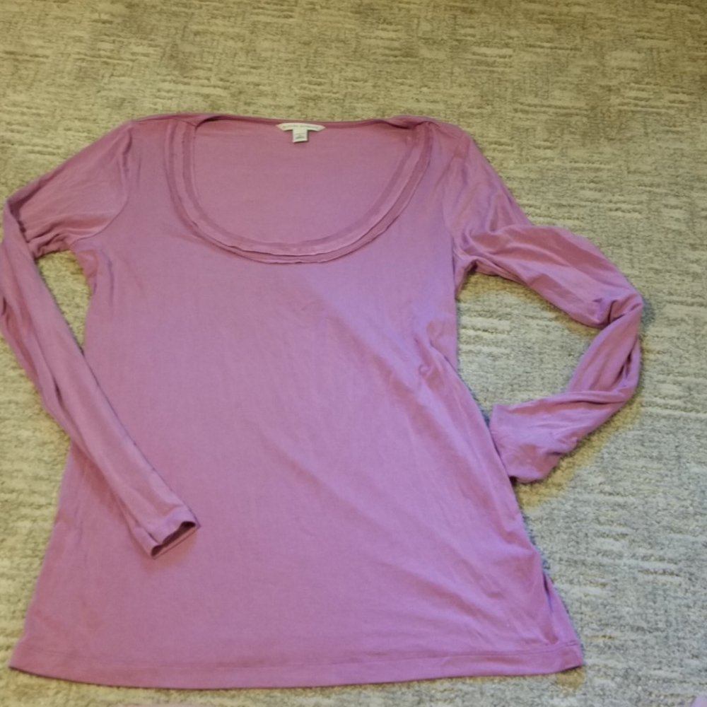 Modal/Spandex lightweight scoop neck shirt